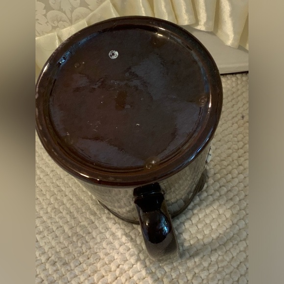 VINTAGE BROWN CERAMIC PITCHER - Picture 5 of 5